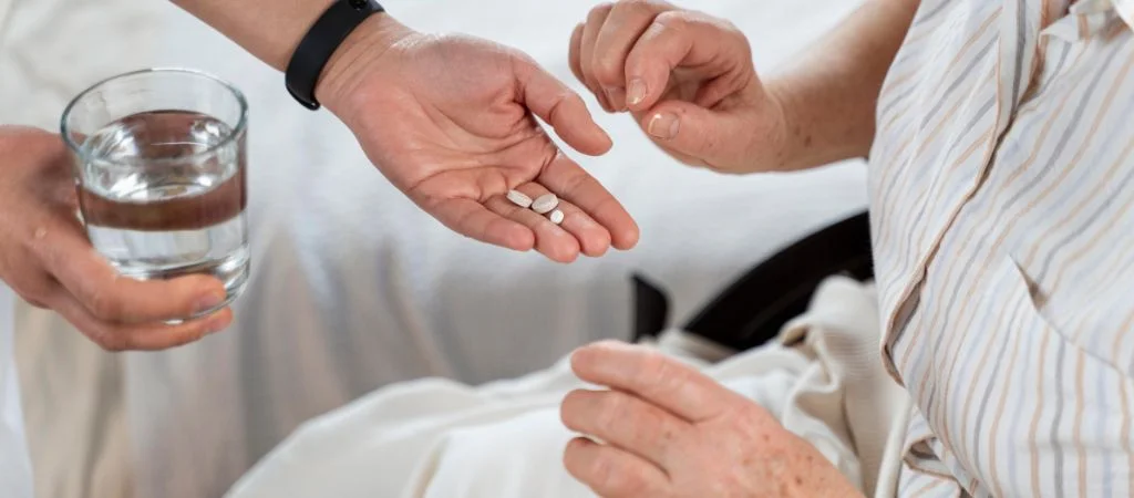 Richtige Einnahme von Codein Tabletten mit Wasser